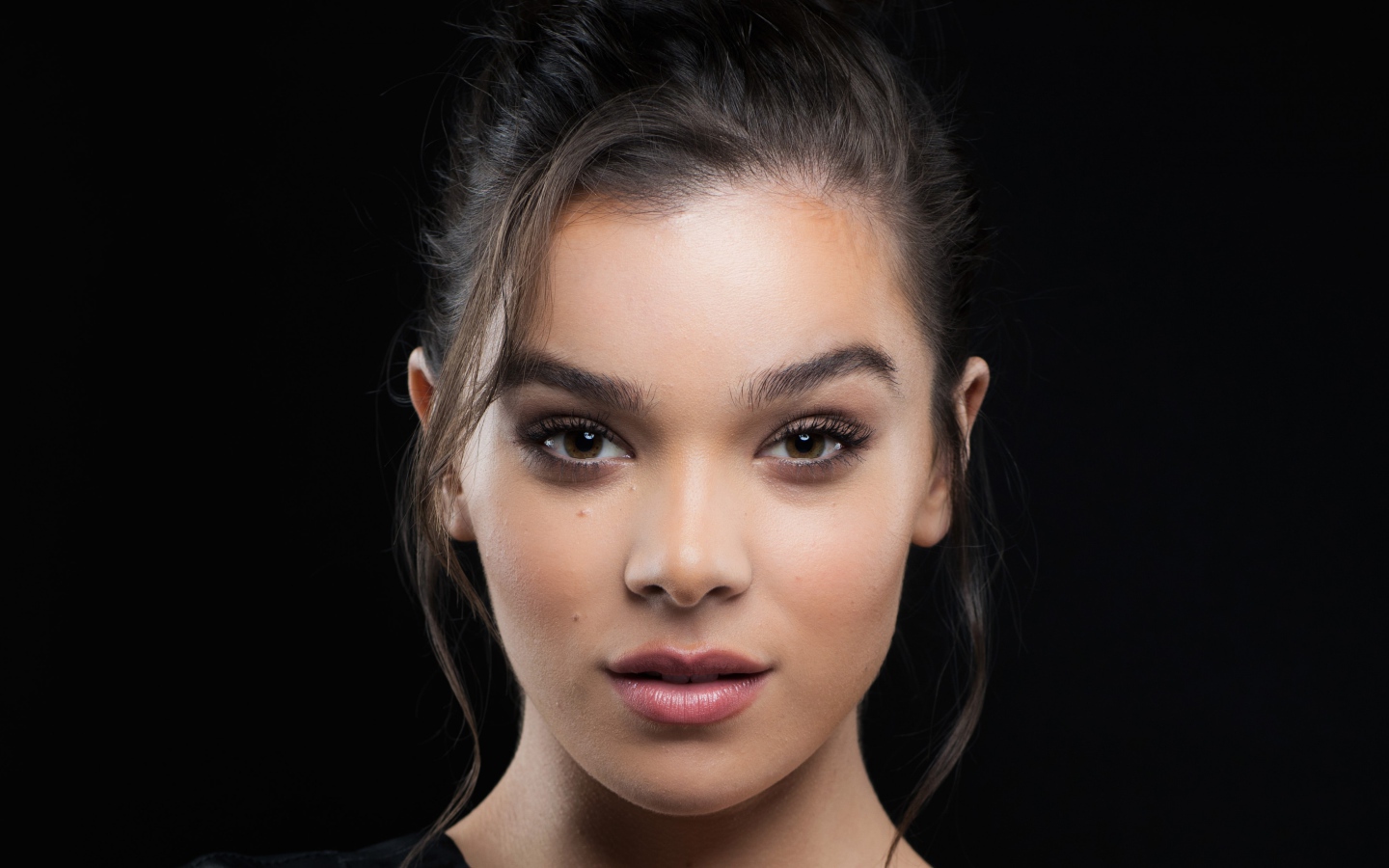 Молодая популярная актриса Хейли Стейнфилд