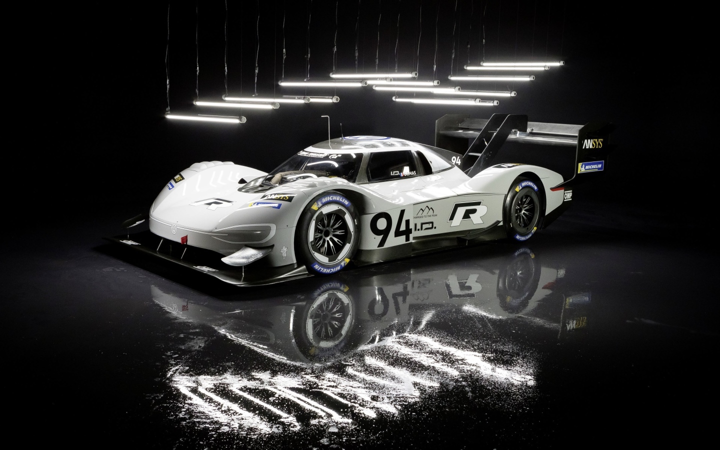 Электрический спортивный автомобиль Volkswagen ID R Pikes Peak 2018