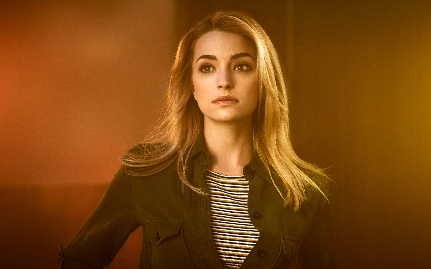 Молодая блондинка, актриса Брайан Хауи