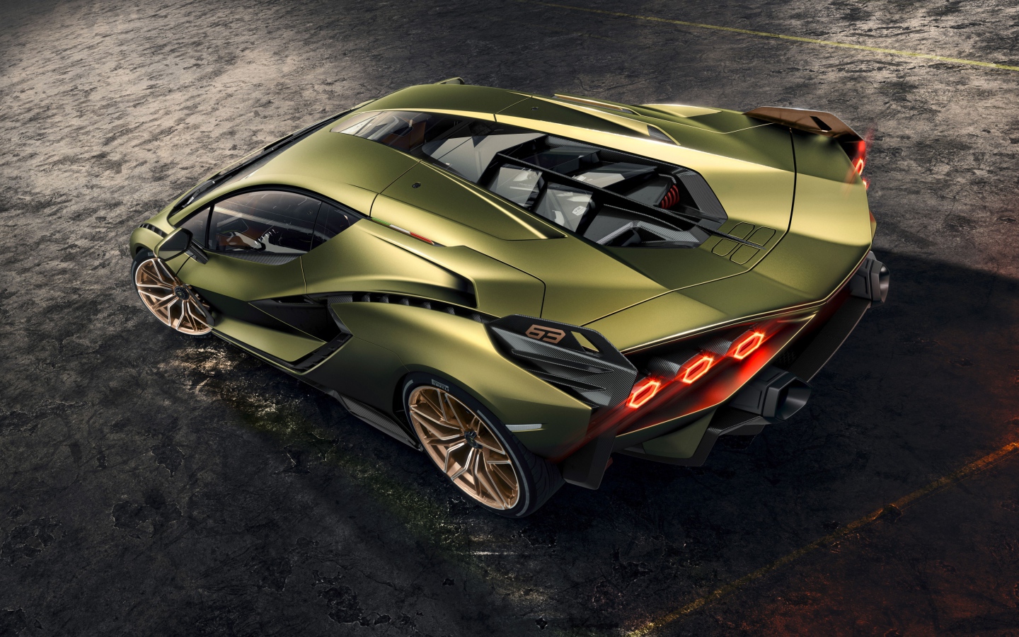 Автомобиль Lamborghini Sian 2019 года вид сзади