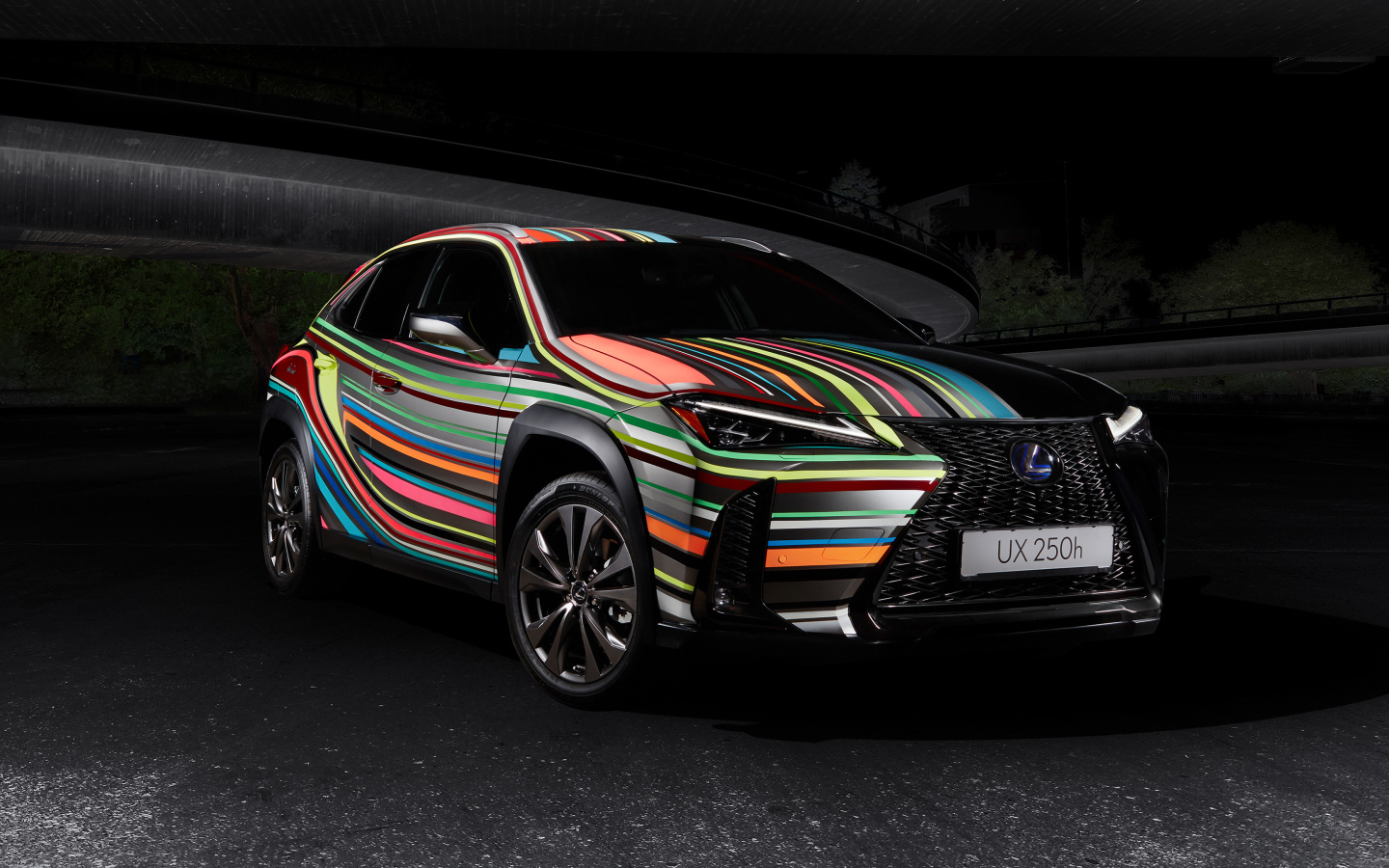 Автомобиль Lexus UX 250h F, 2019 года 