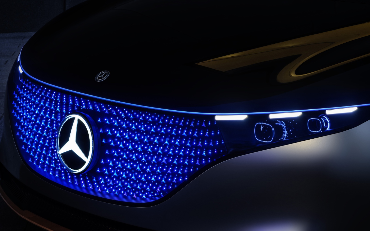Неоновая подсветка автомобиля Mercedes-Benz Vision EQS 2019 года