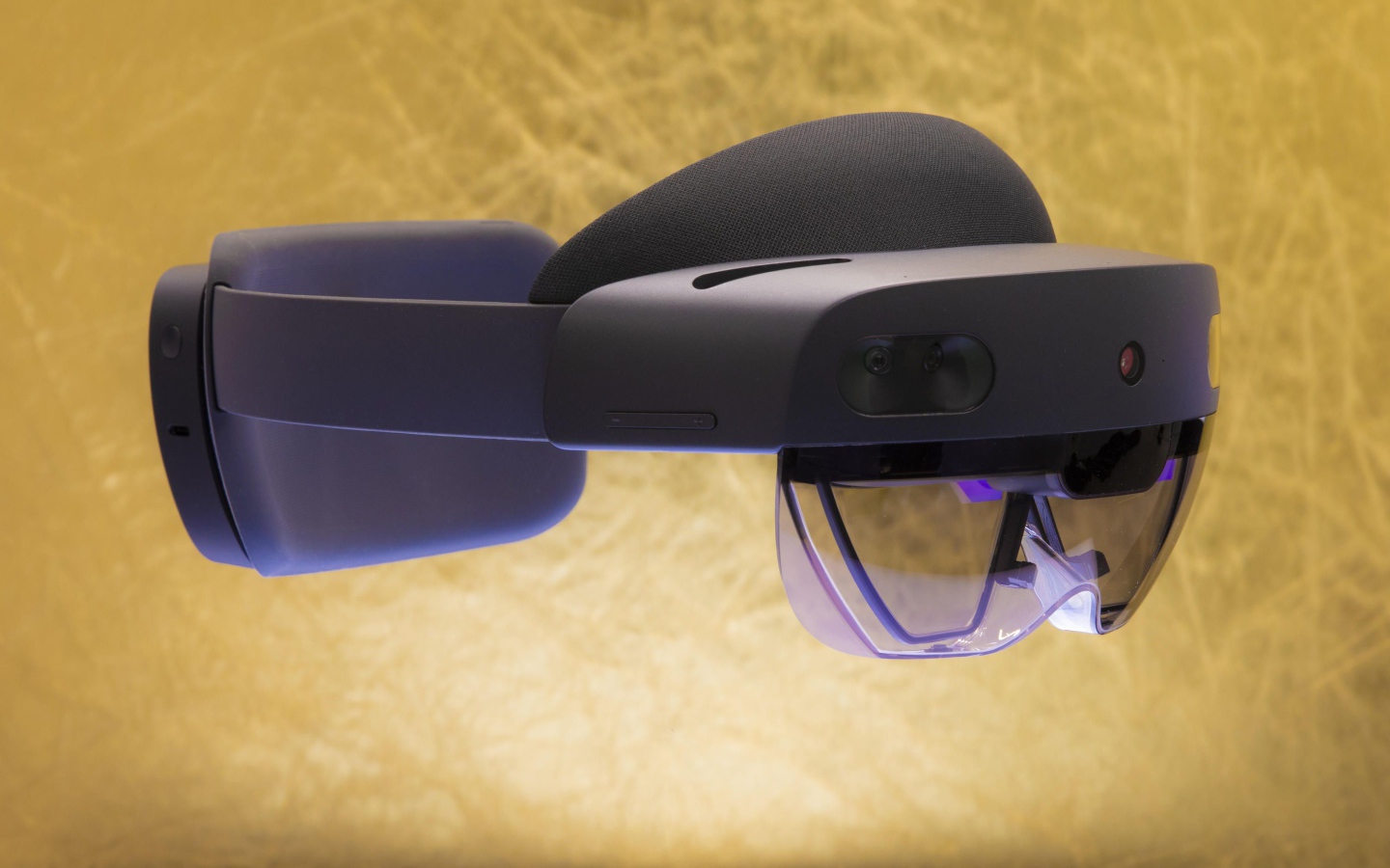 Очки виртуальной реальности Microsoft HoloLens 2, 2019 года