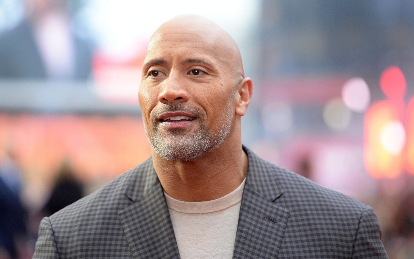 Спортивный мужчина, актер Дуэйн Джонсон