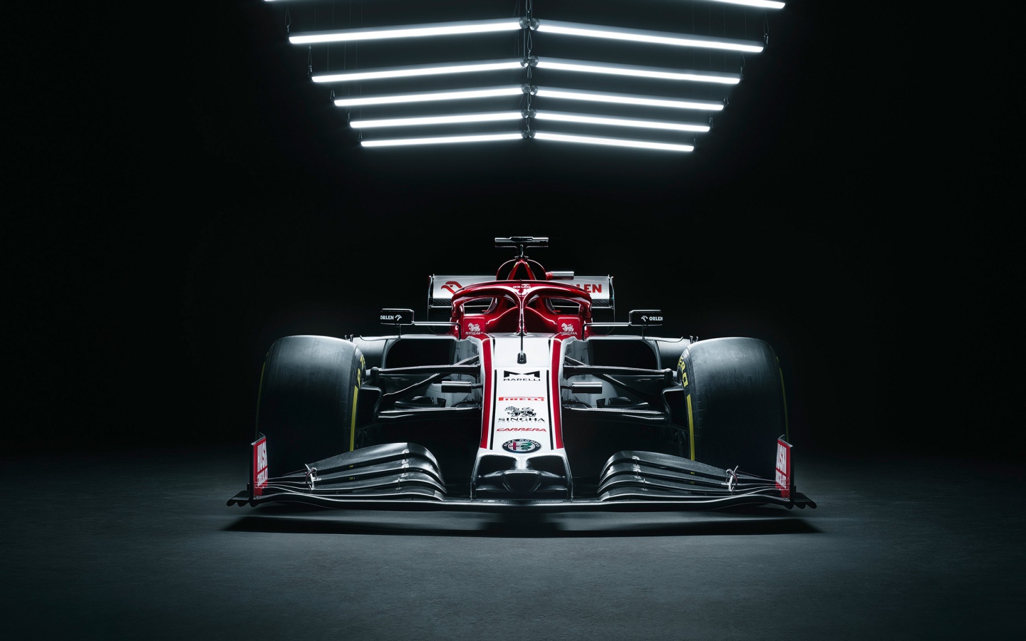 Гоночный автомобиль Alfa Romeo C39 2020 года 