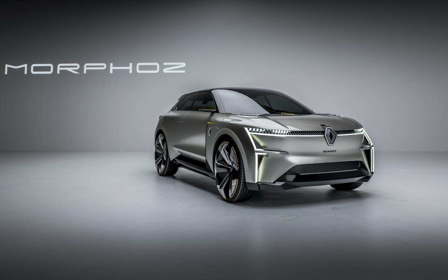 Автомобиль Renault Morphoz 2020 года на сером фоне