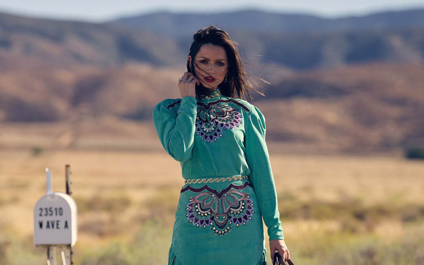 Актриса Ана де Армас в красивом платье