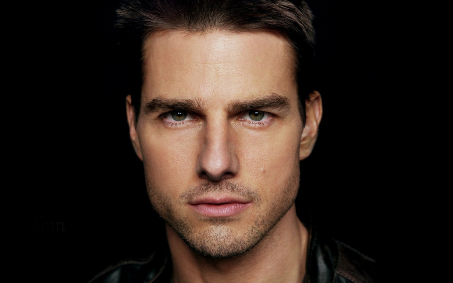 Красивый взгляд актера Тома Круза