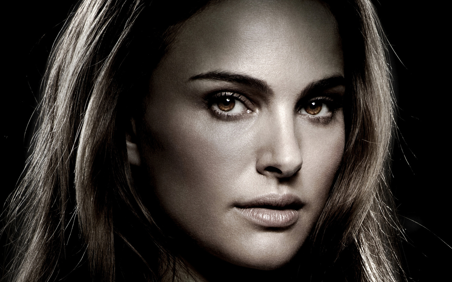 Актриса Натали Портман в фильме Тор