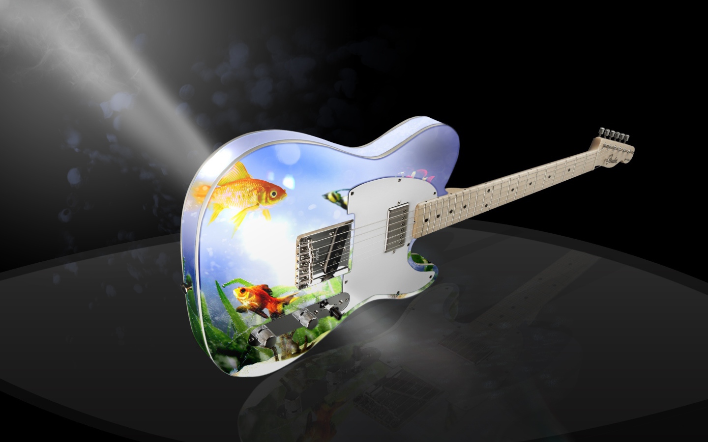 Гитара с рисунком в свете софитов