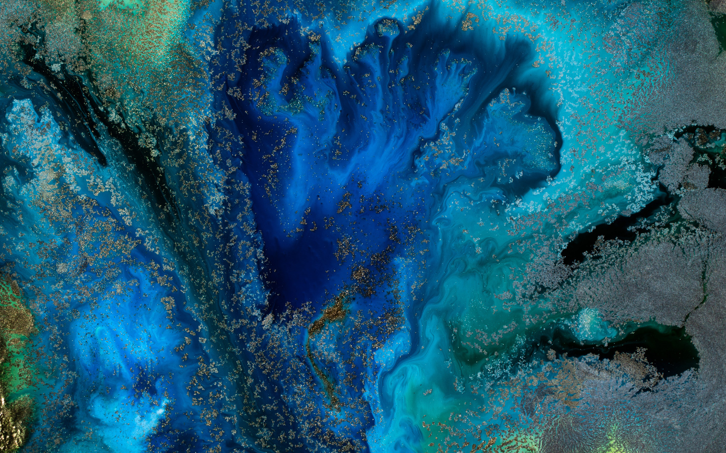 Разные оттенки голубой иллюзии