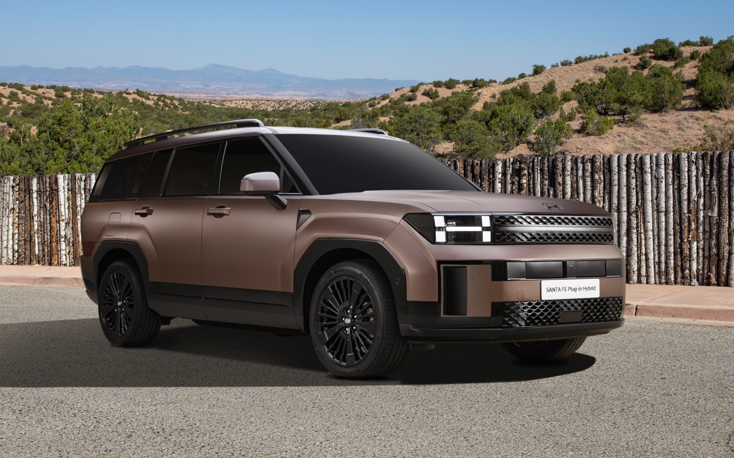Внедорожник Hyundai Santa Fe Plug-In Hybrid 2023 года