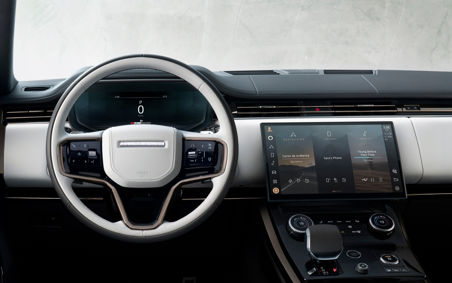 Салон автомобиля Range Rover Sport PHEV