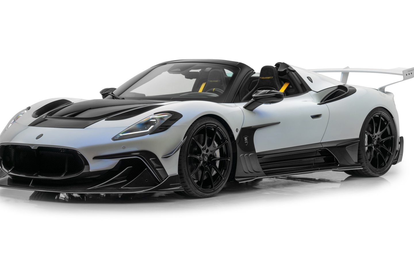 Автомобиль Mansory Maserati MC20 Cielo Soft Kit