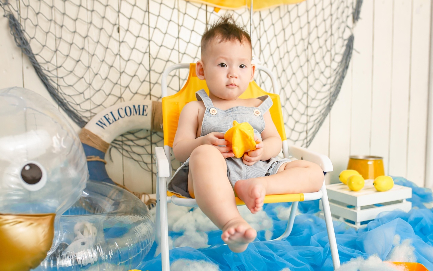 Маленький мальчик будущий капитан