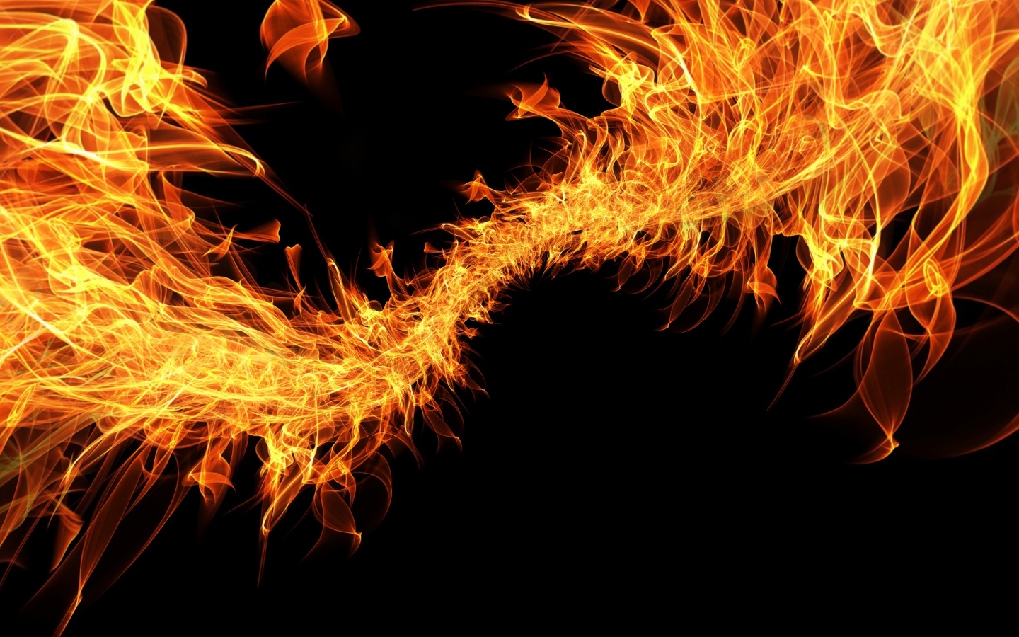 Плеть яркого огня на черном фоне