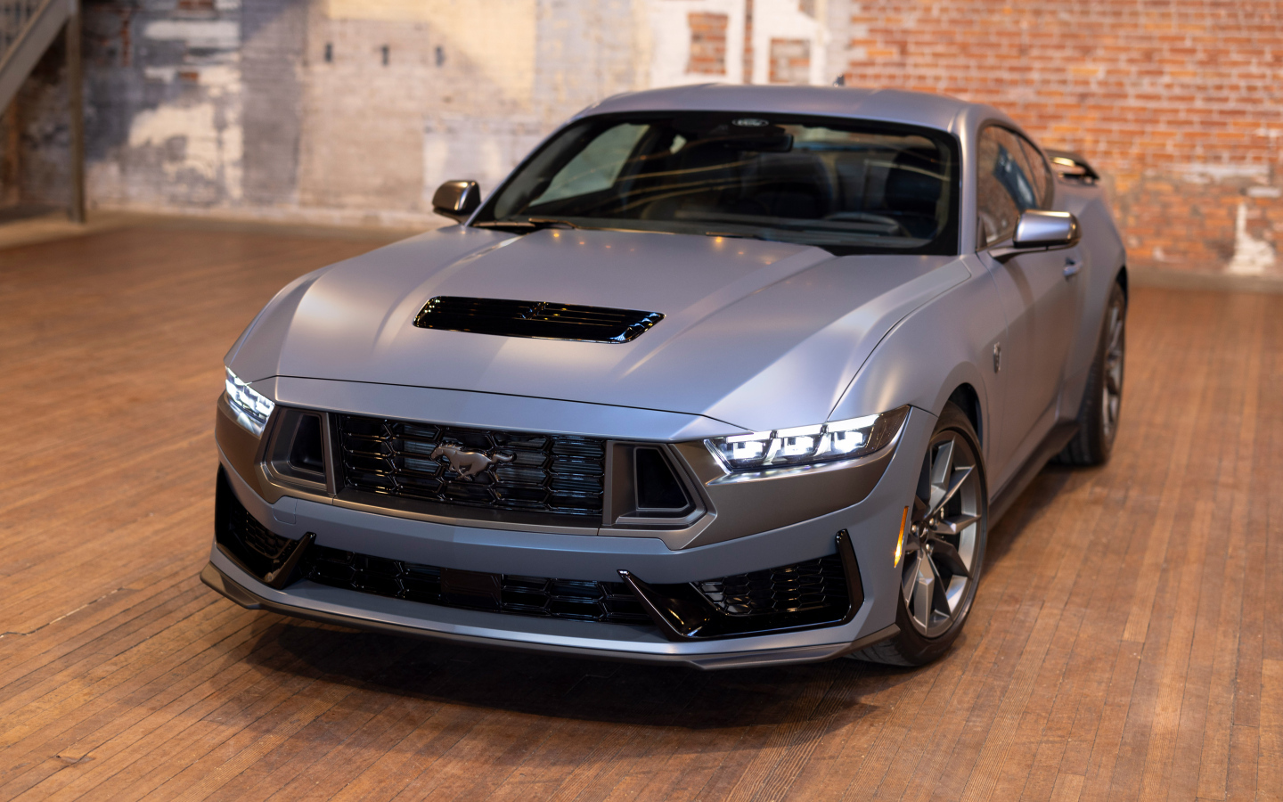 Новый автомобиль Ford Mustang Dark Horse Matte Clear Film 2024 года