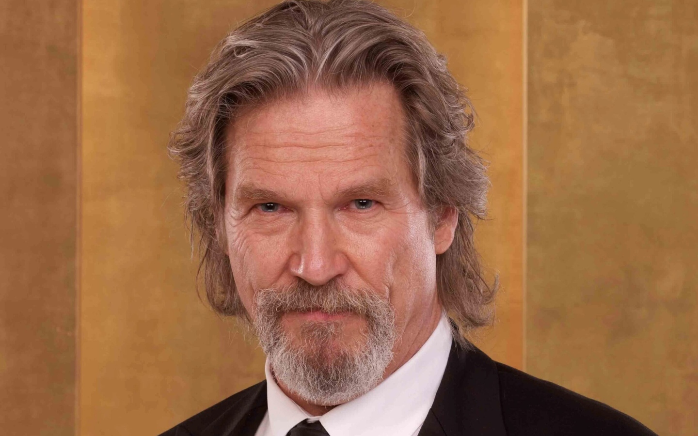 Голубоглазый мужчина актер Джефф Бриджес