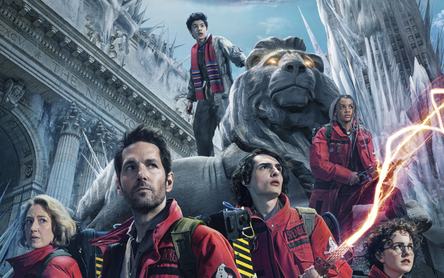 Главные герои фильма Охотники за привидениями: Леденящий ужас, крупным планом