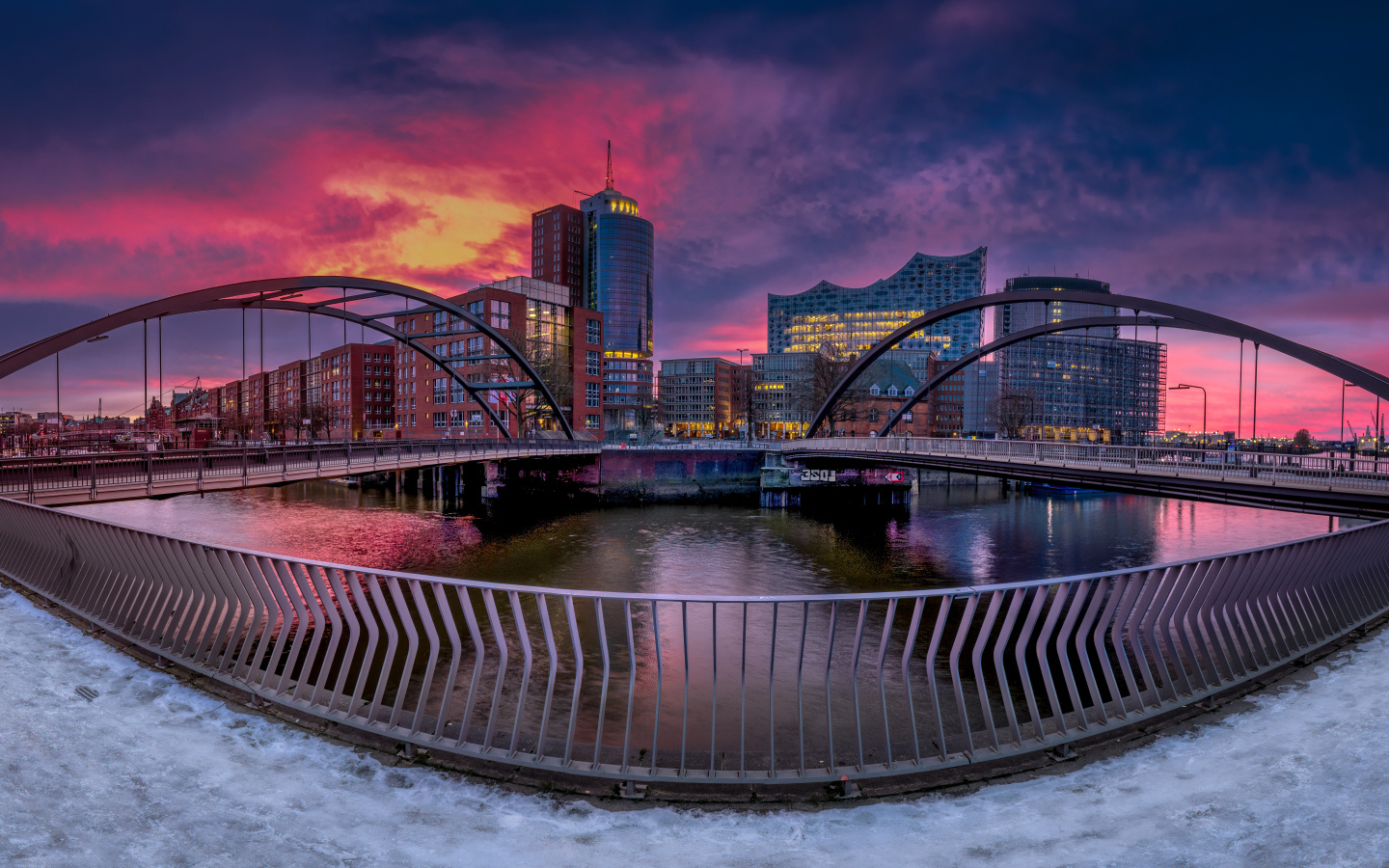 Панорама города Гамбург зимой, Германия