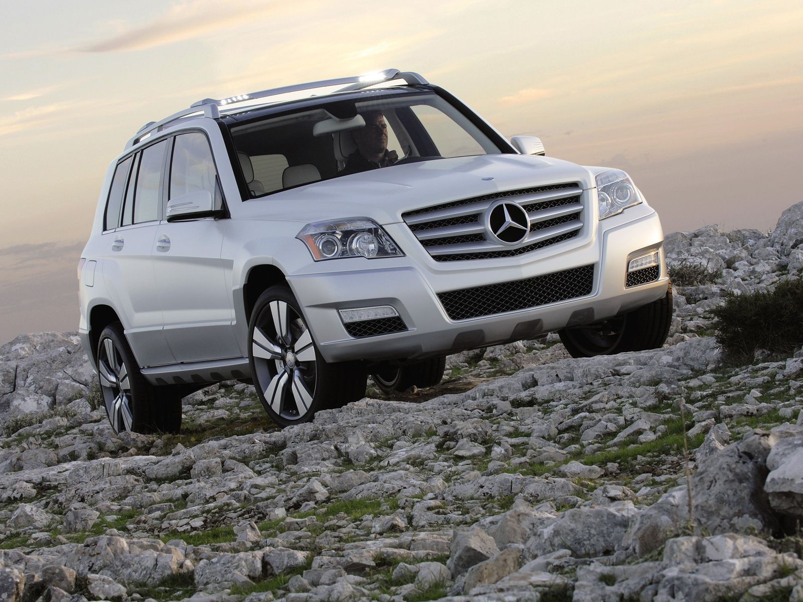 Внедорожник Mercedes