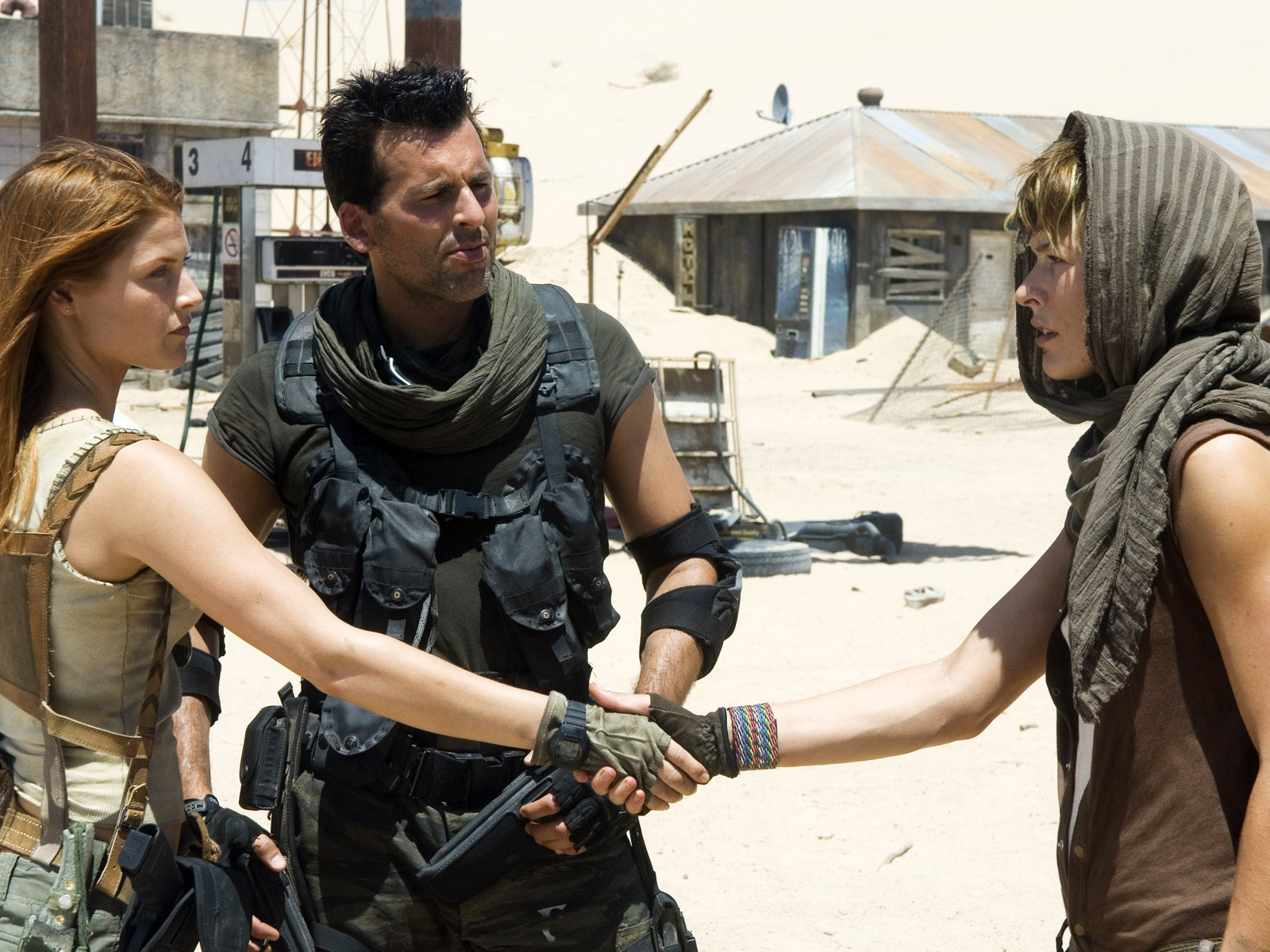 Обитель зла 3 Вымирание  / Resident Evil Extinction