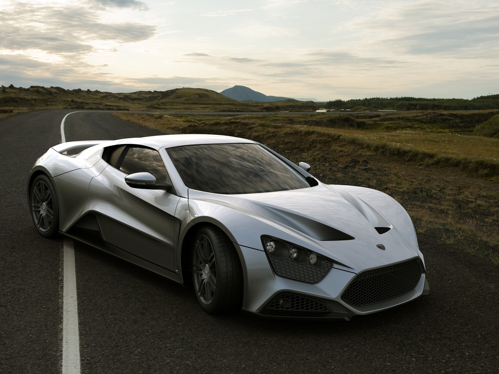 Серый спортивный авто