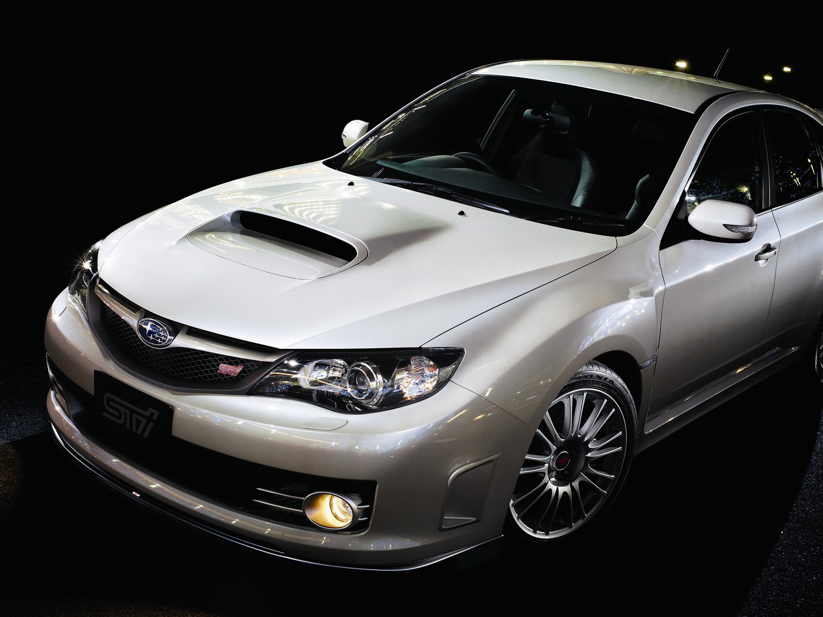 Автомобиль Subaru