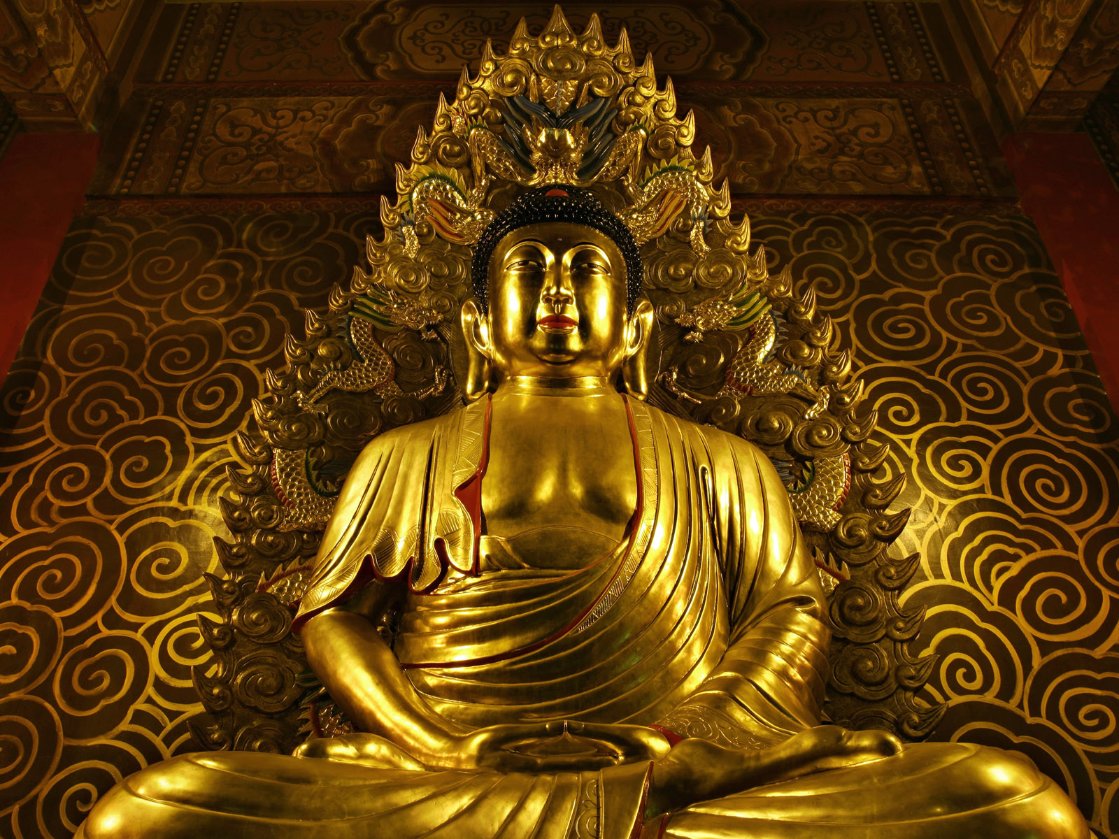 Золотой идол