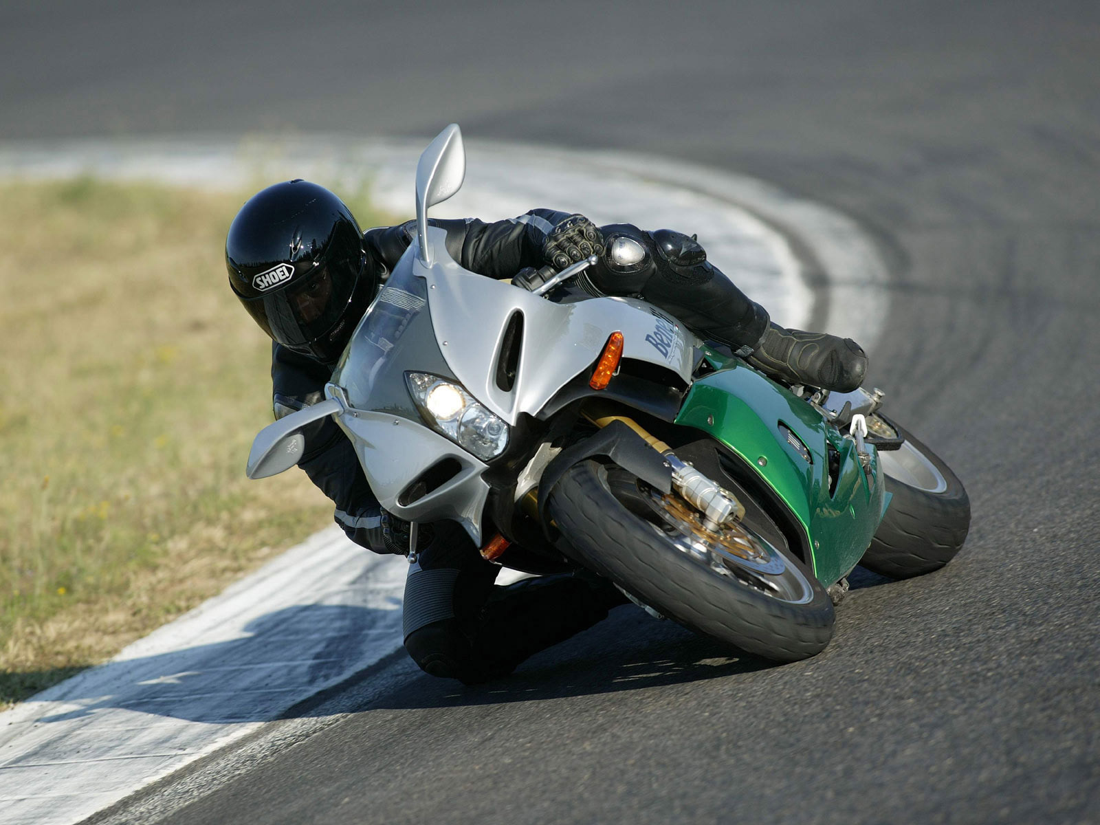 Бритва на повороте