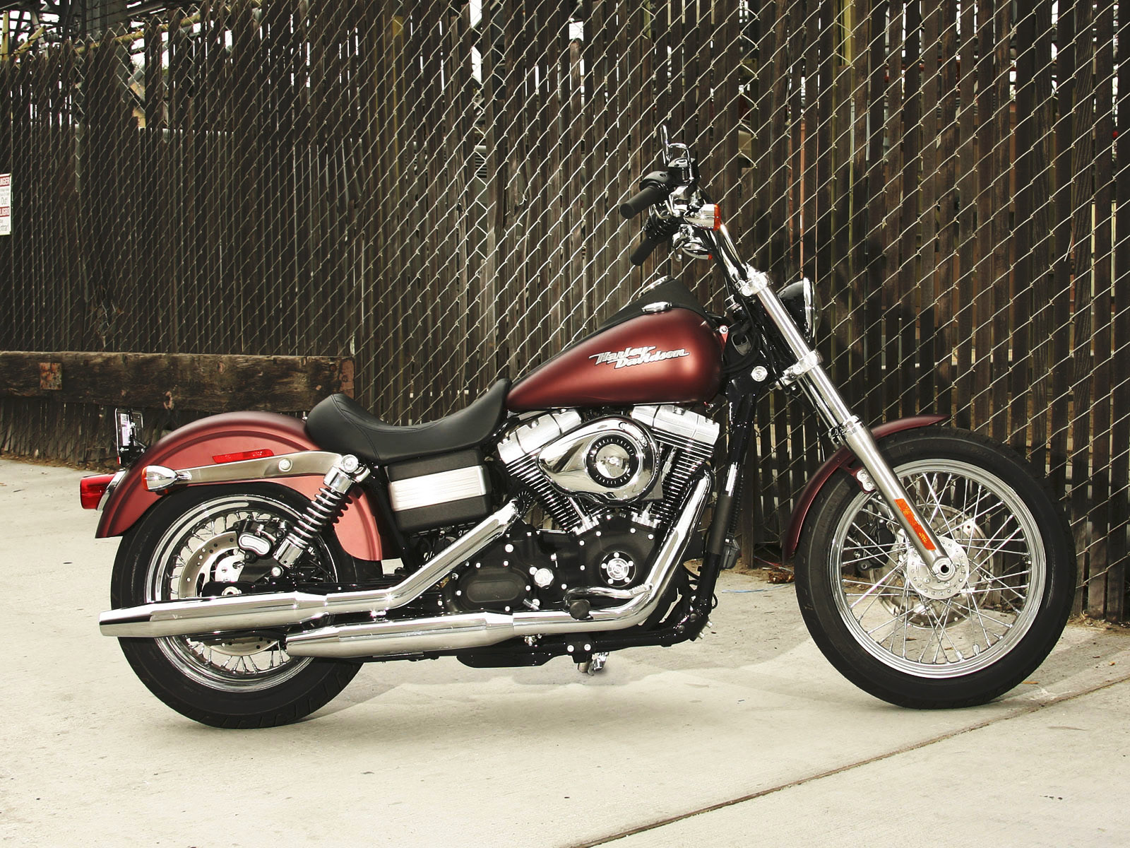 Harley Davidson король дорог