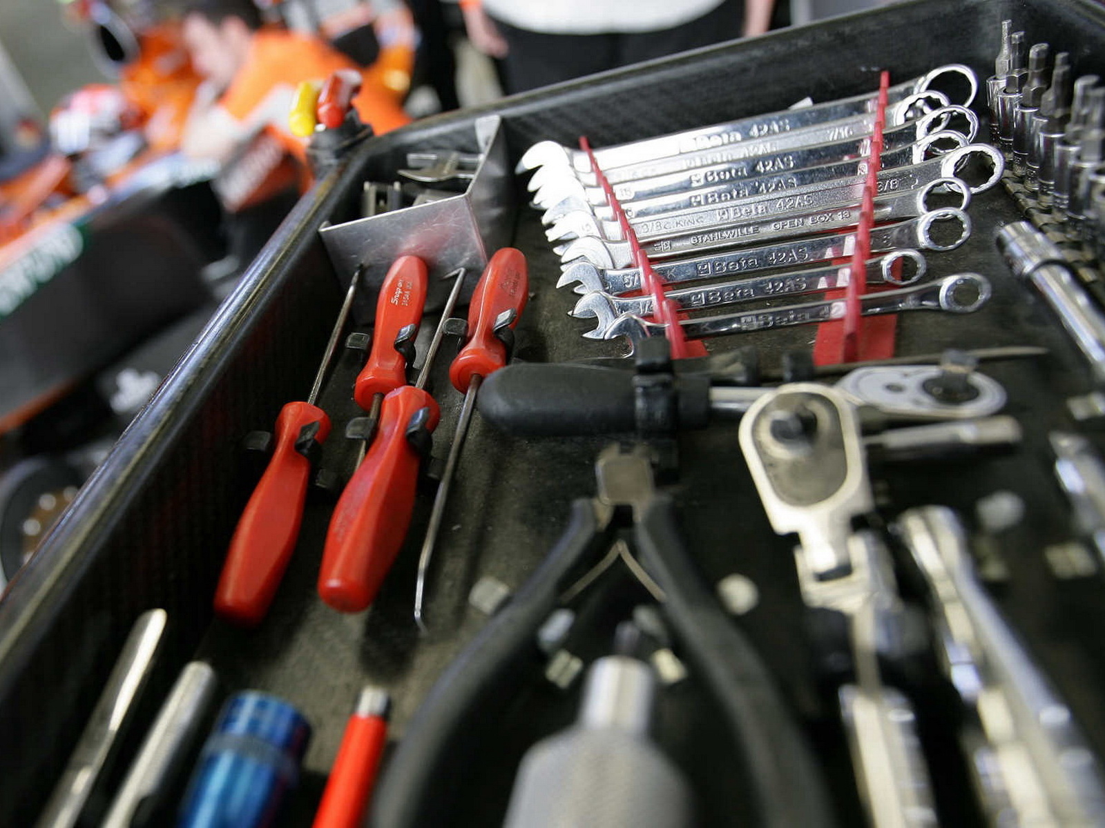 Инструменты