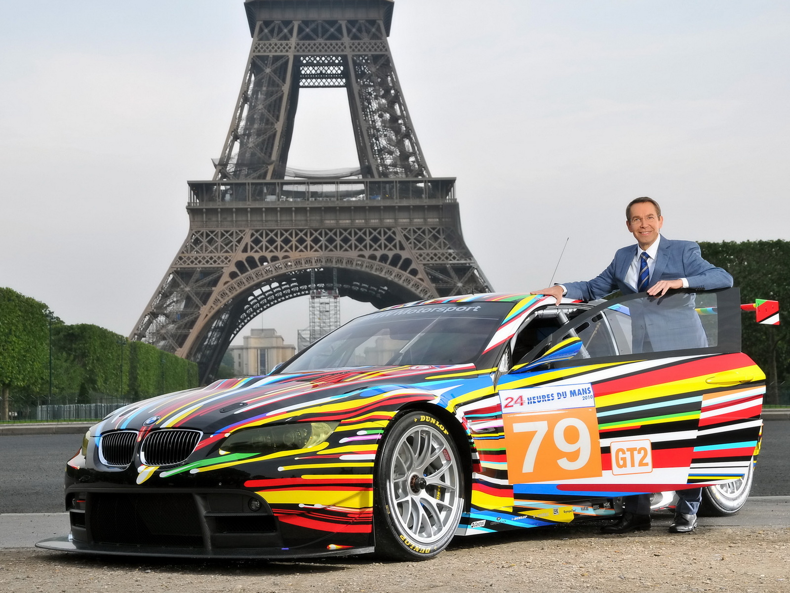 BMW M3 GT2 Art Car