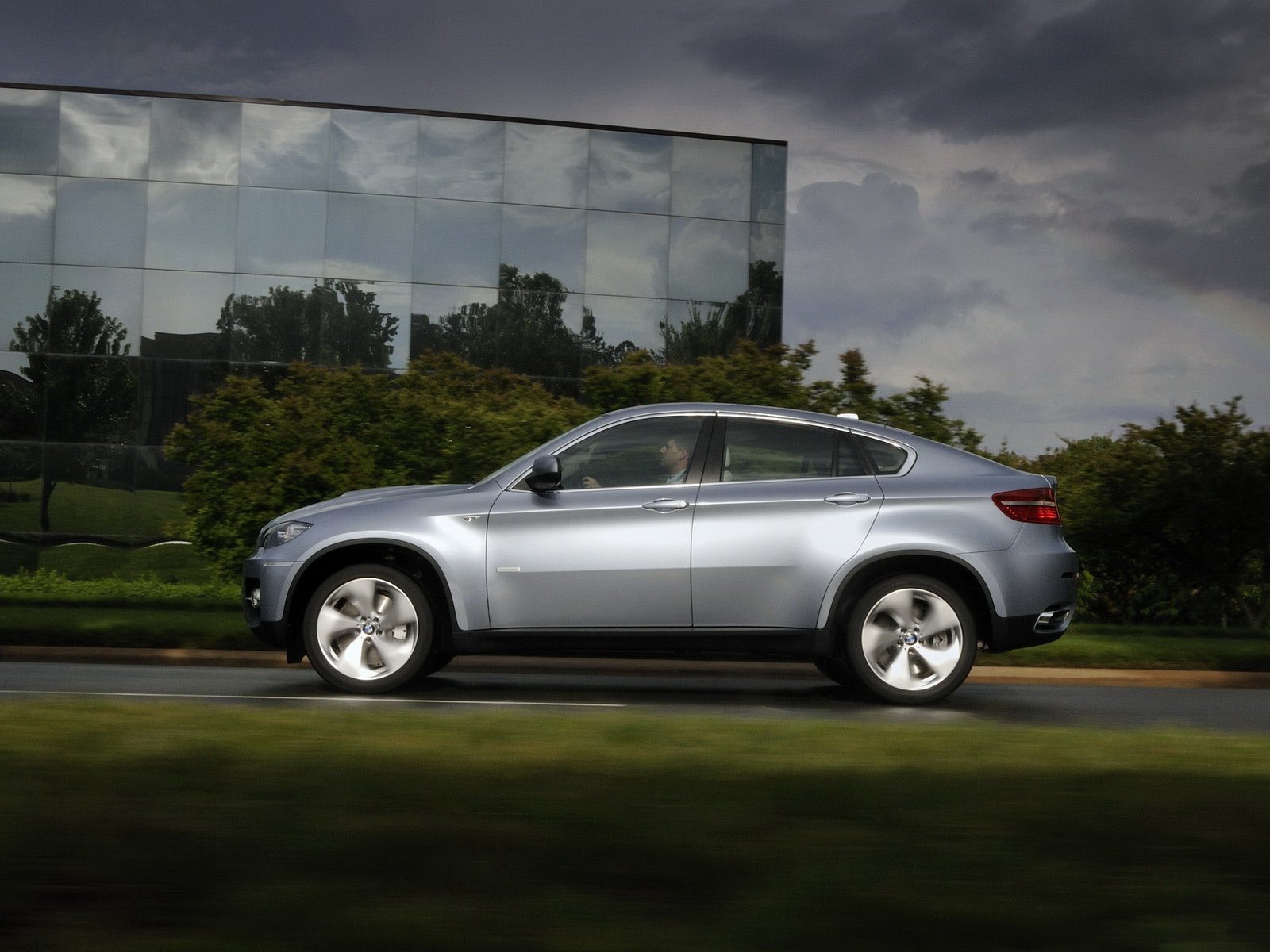 BMW X6 ActiveHybrid