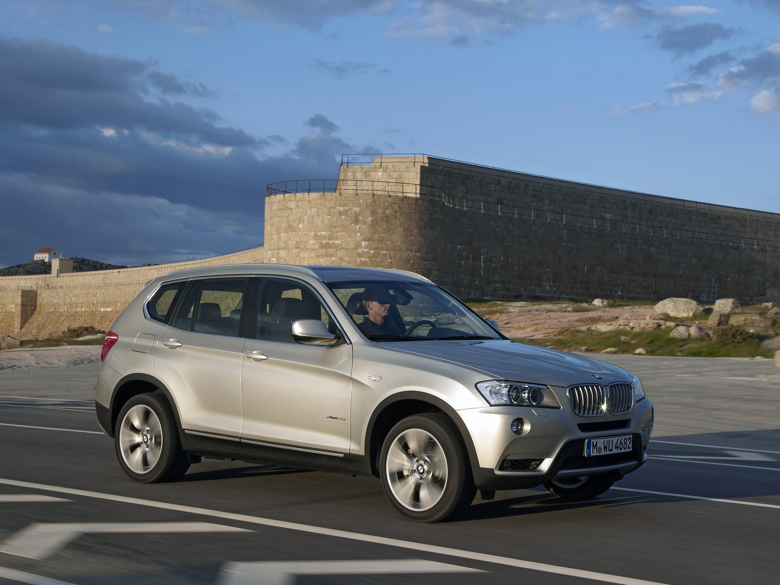 BMW X3 2011
