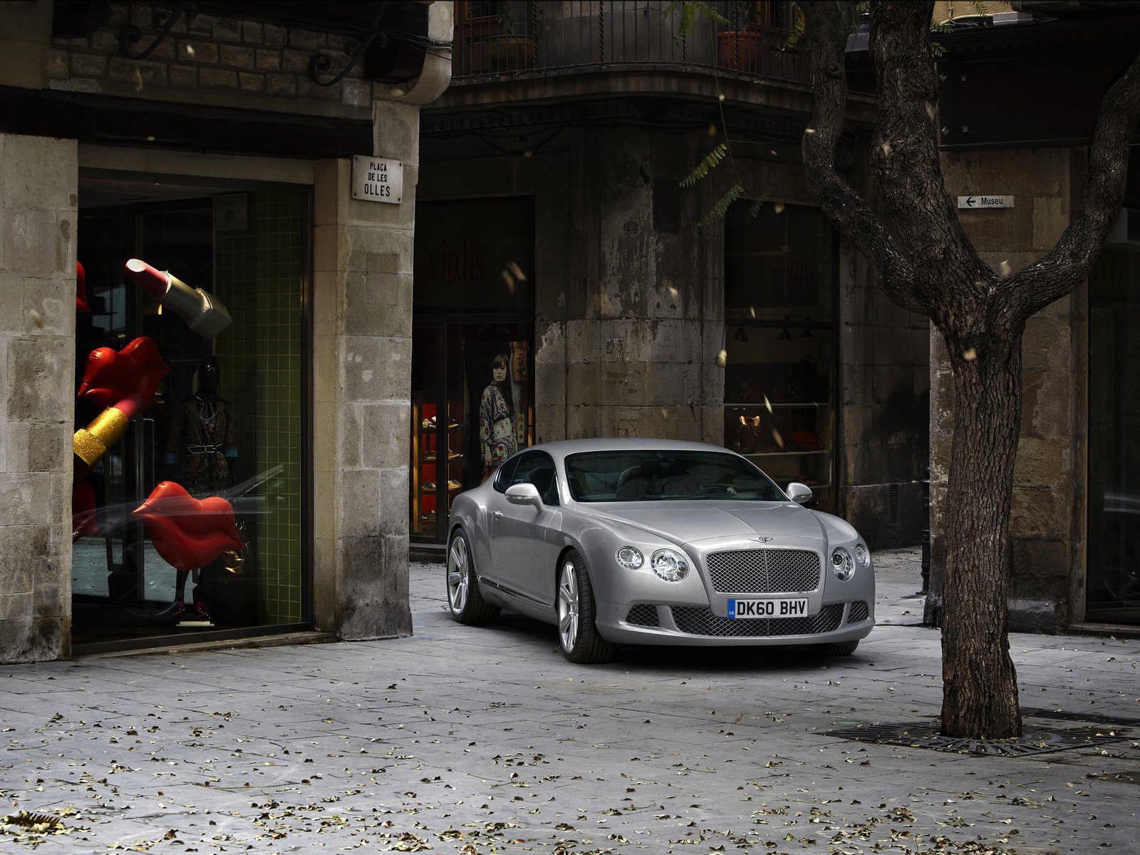 Бентли Континентал 2012