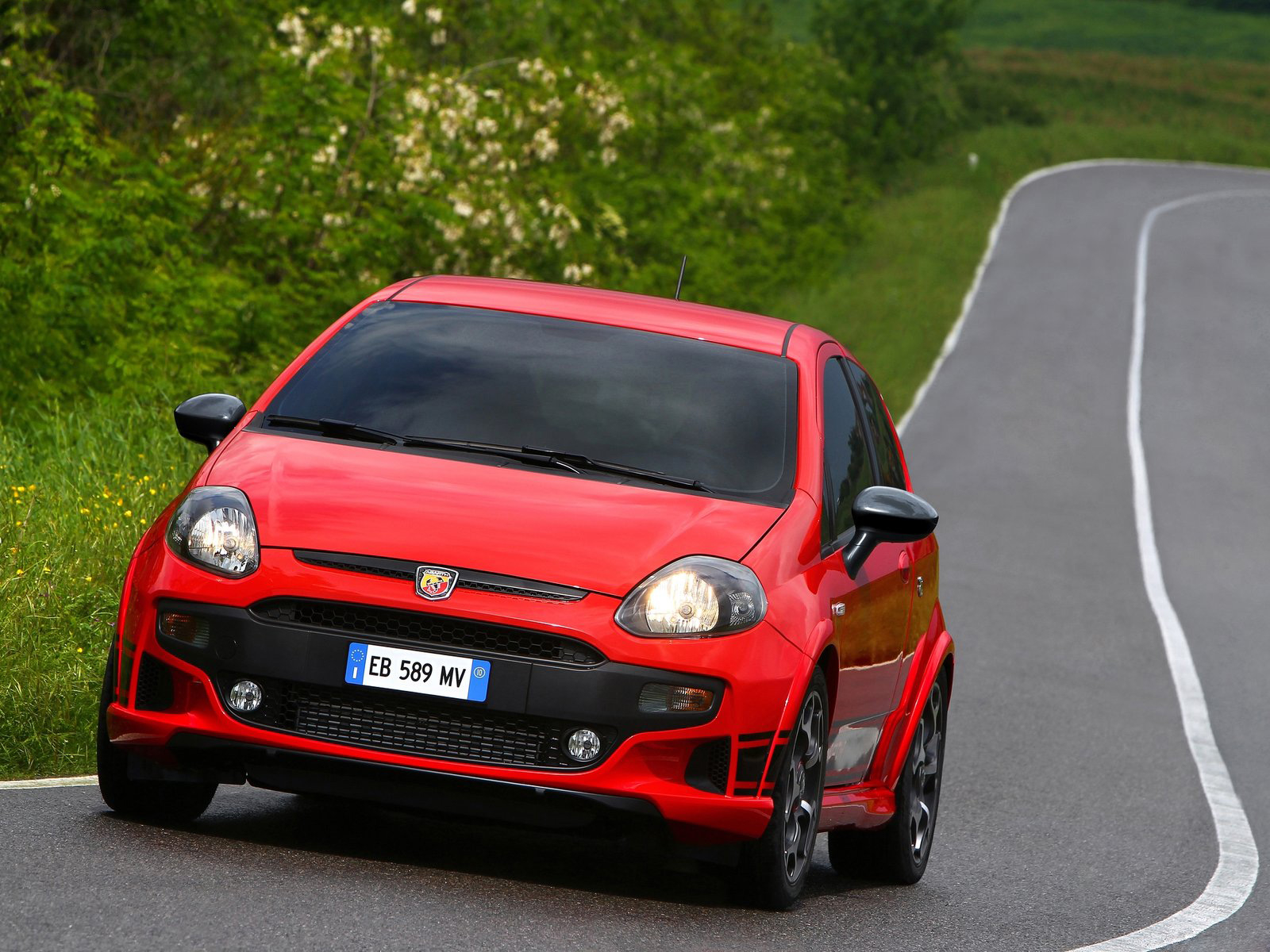 Fiat-Punto Evo Abarth 2011
