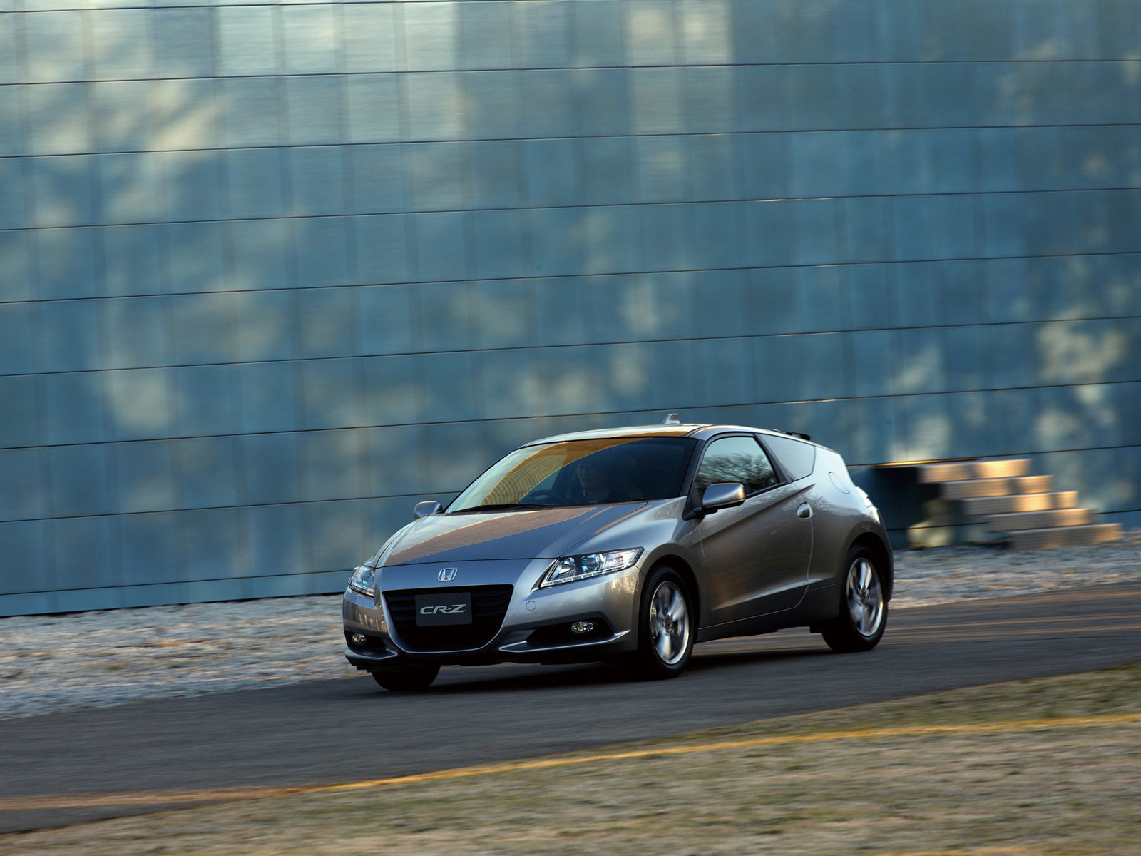 Хонда СR-Z в движении