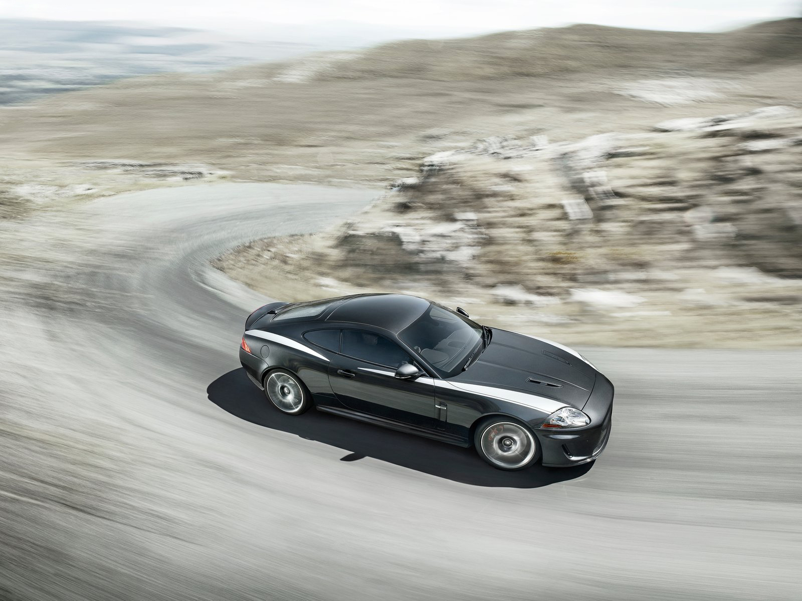 Новый Ягуар XKR