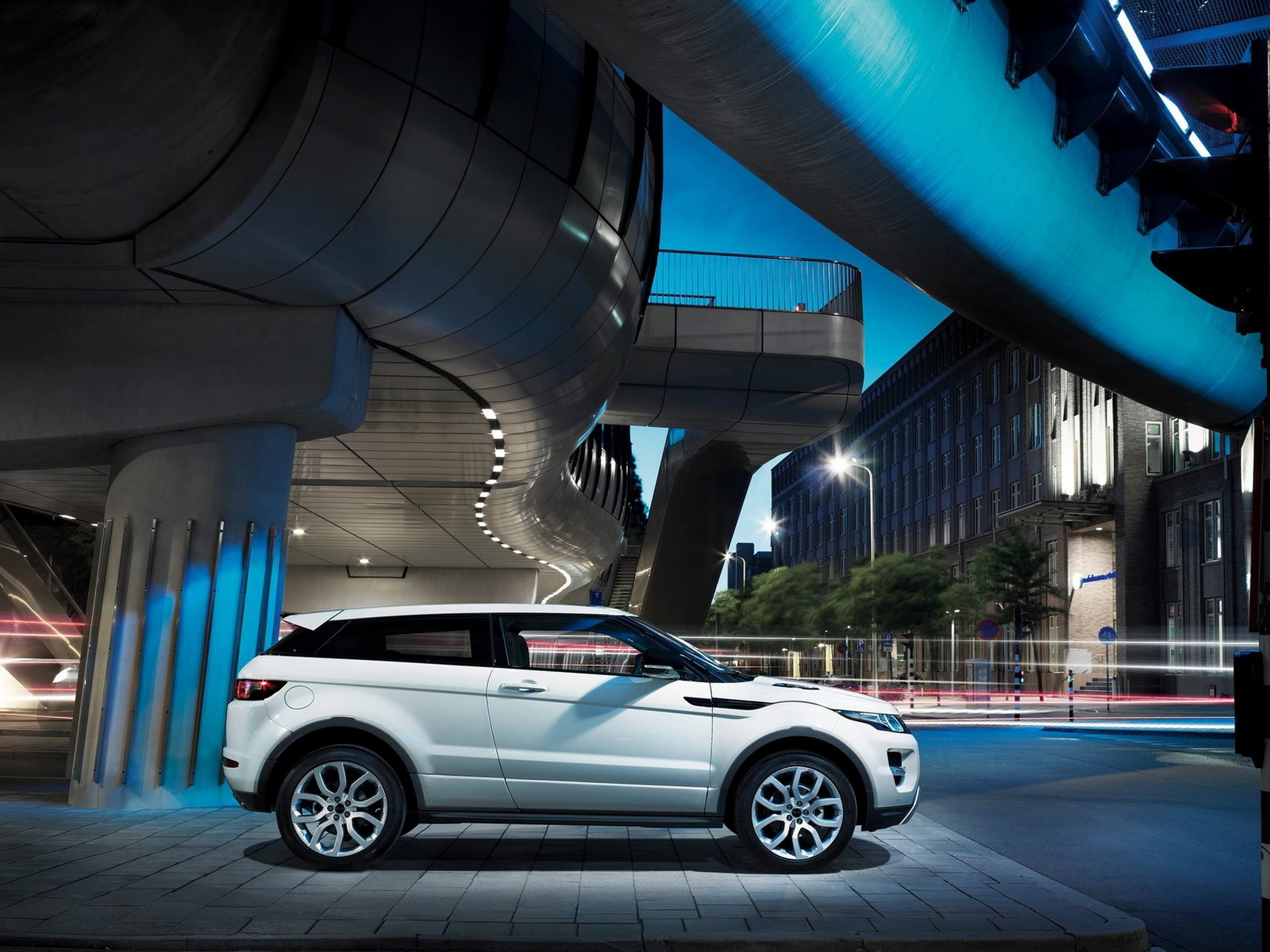 Новый кроссовер от Рэндж Ровер