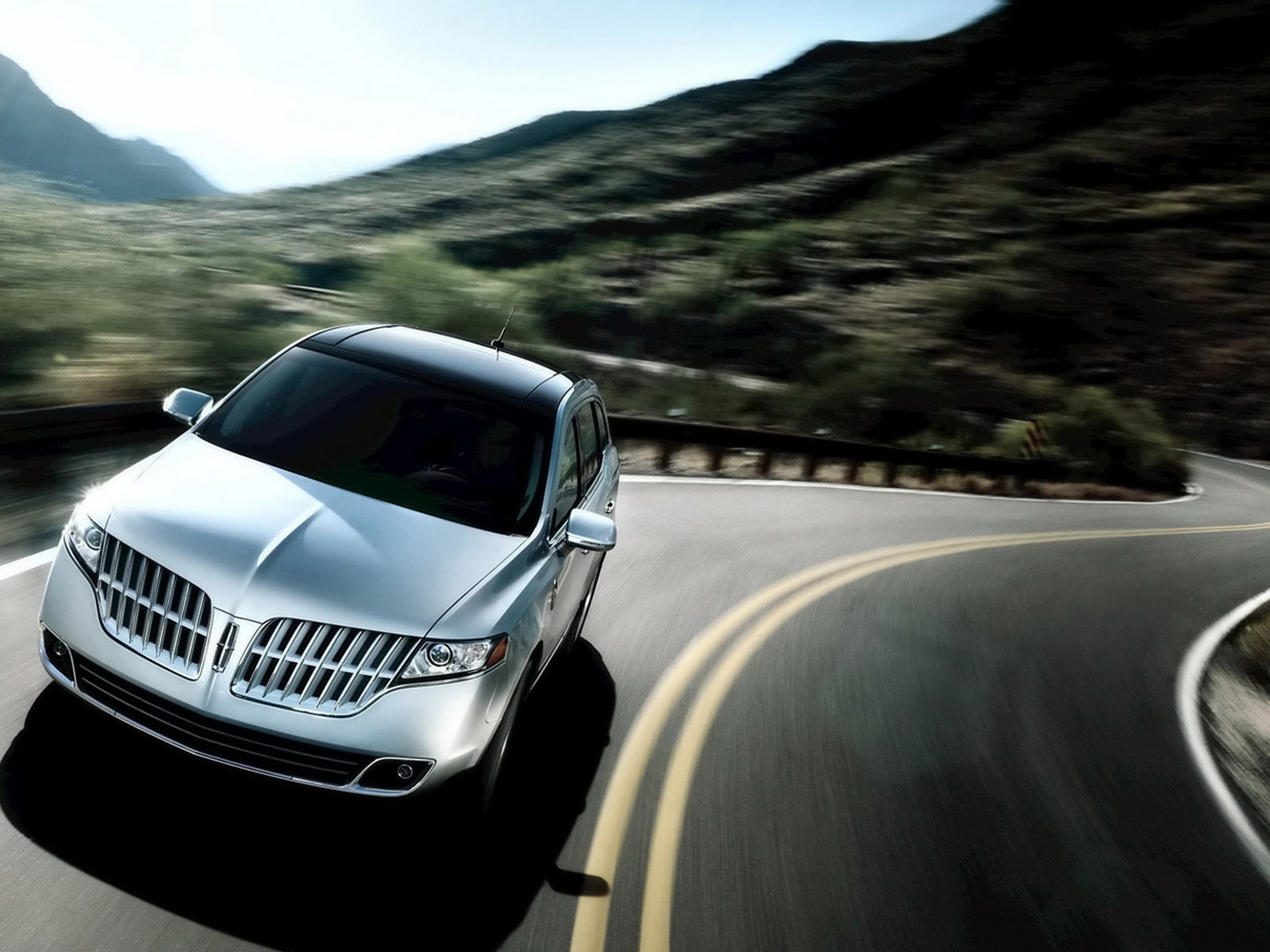 2011-Lincoln-MKT