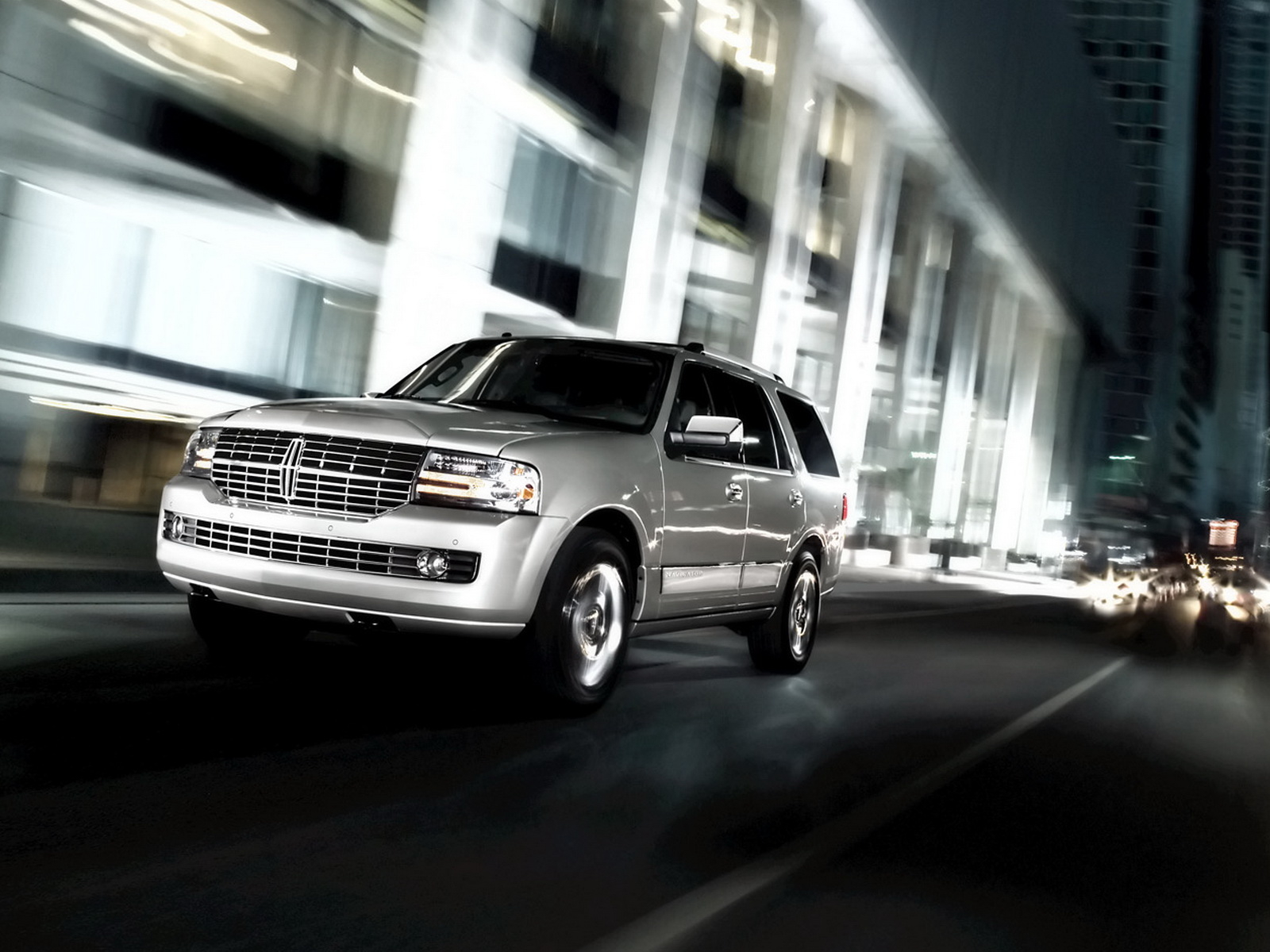 Новый Линкольн Навигатор