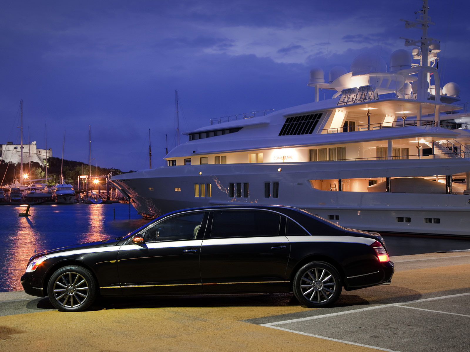 флагман Майбах 62