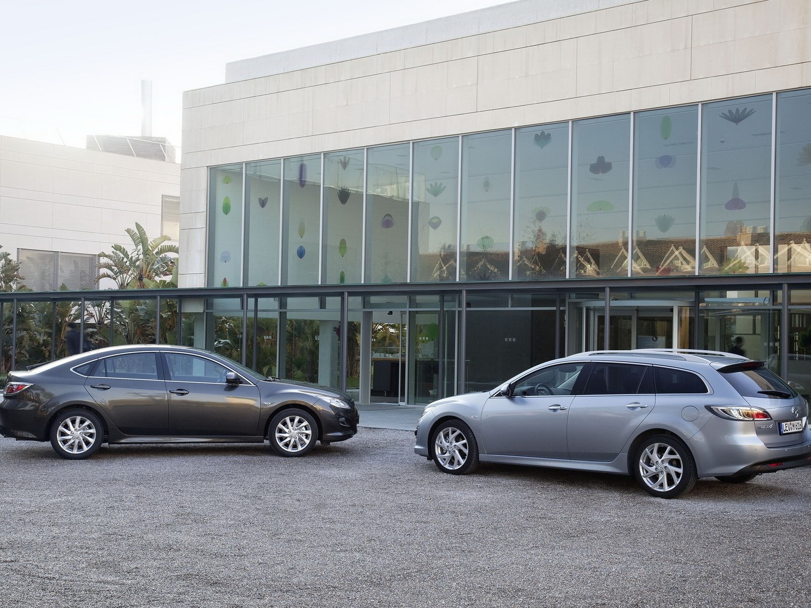 Мазда 6 седан и  универсал