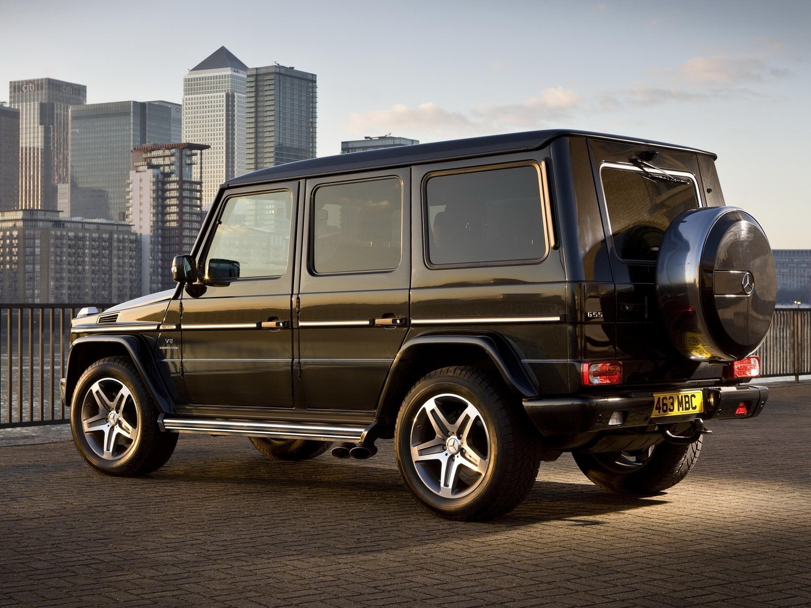Mercedes-Benz-G-Class UK Version