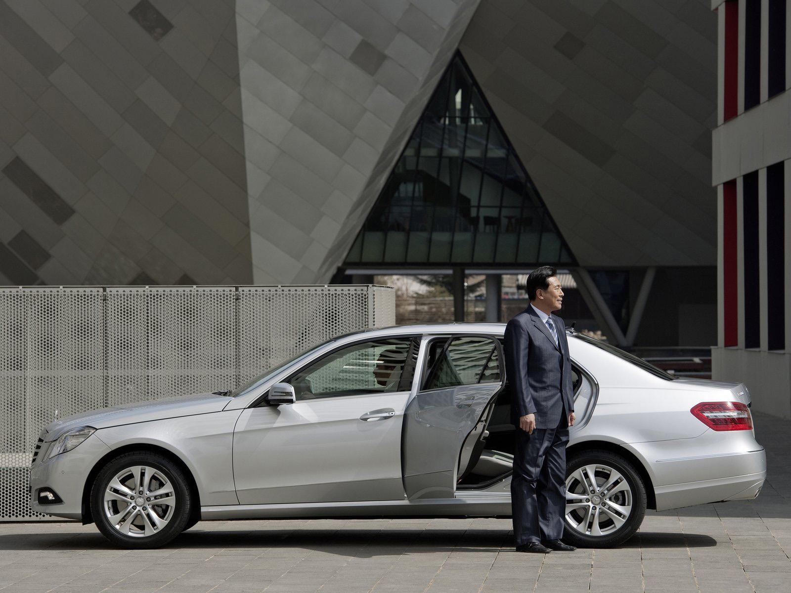 Мерседес Бенц Е класс. Ценя совершенство