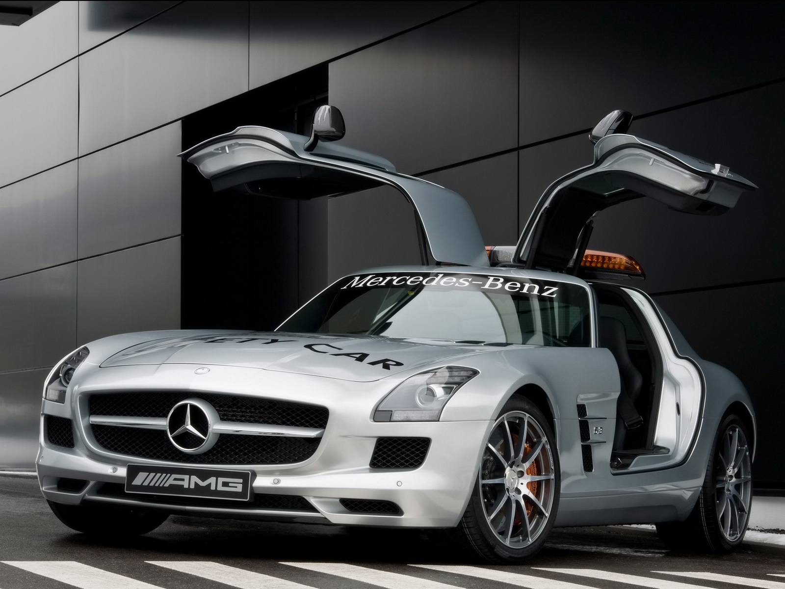 Mercedes Benz SLS AMG F1