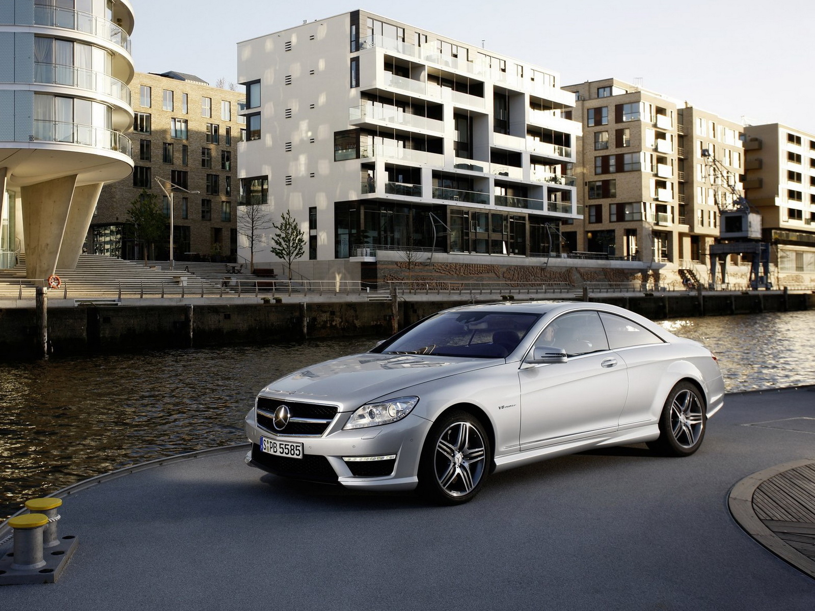 Мерседес Бенц CL63 AMG