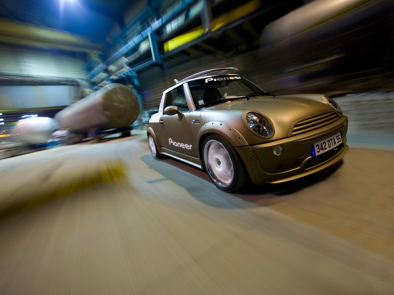 Parotech Pioneer Mini в движении