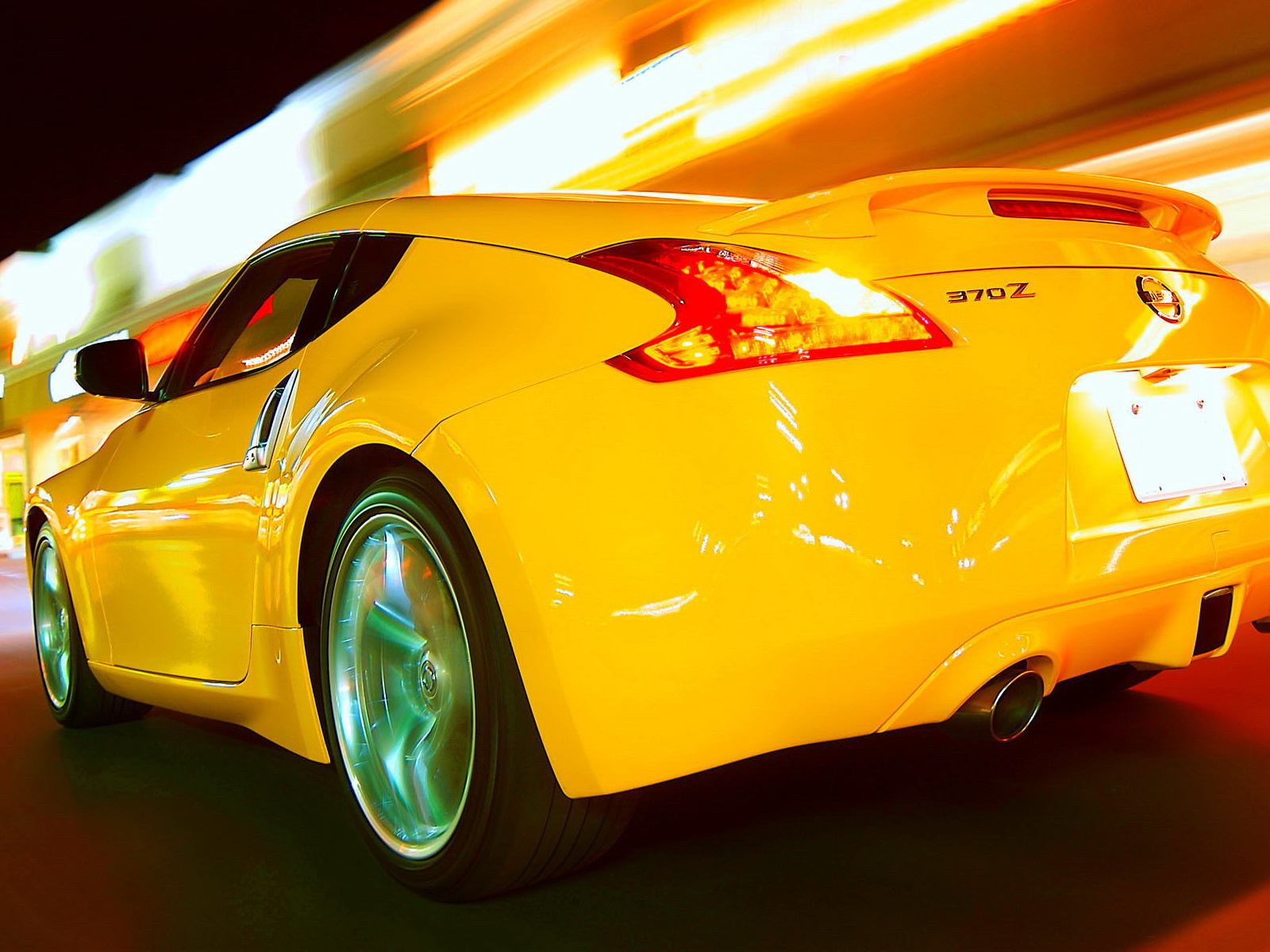 Спортивное купе Ниссан 370Z